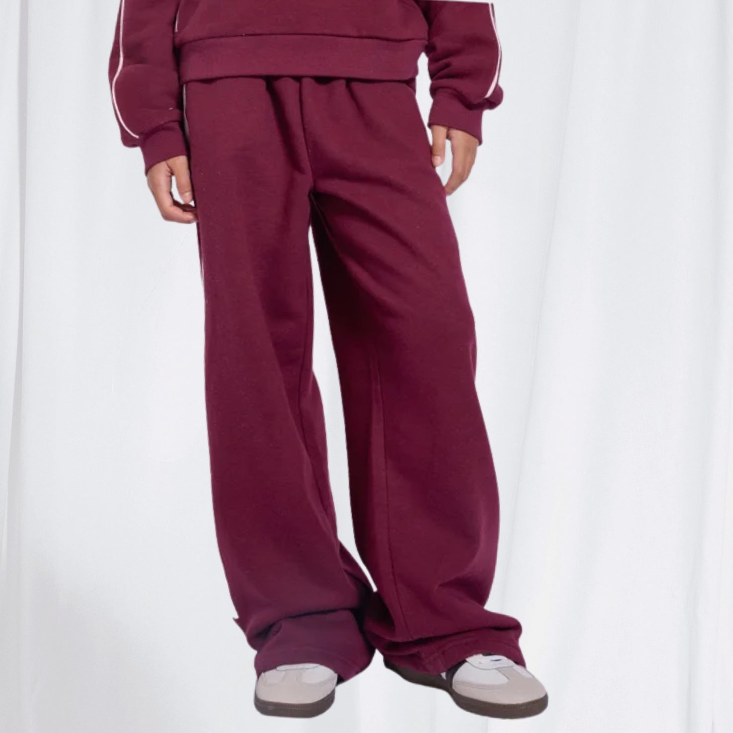 Trackpants
