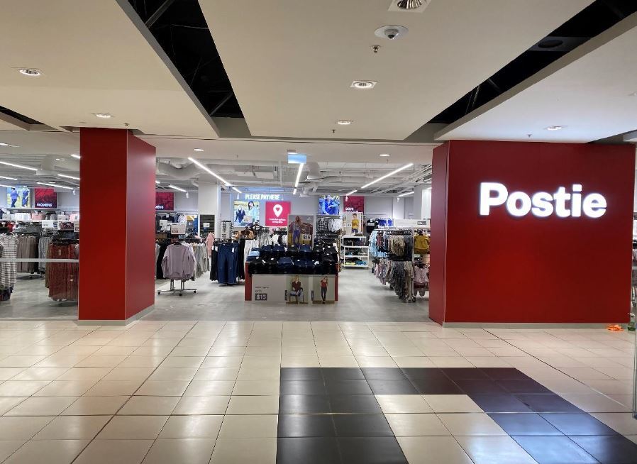 Store Queensgate Postie