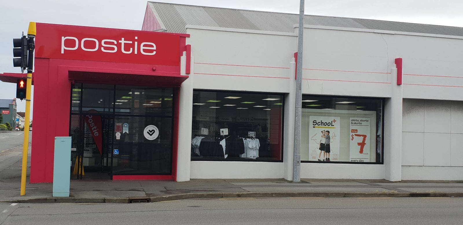 Store Invercargill Postie